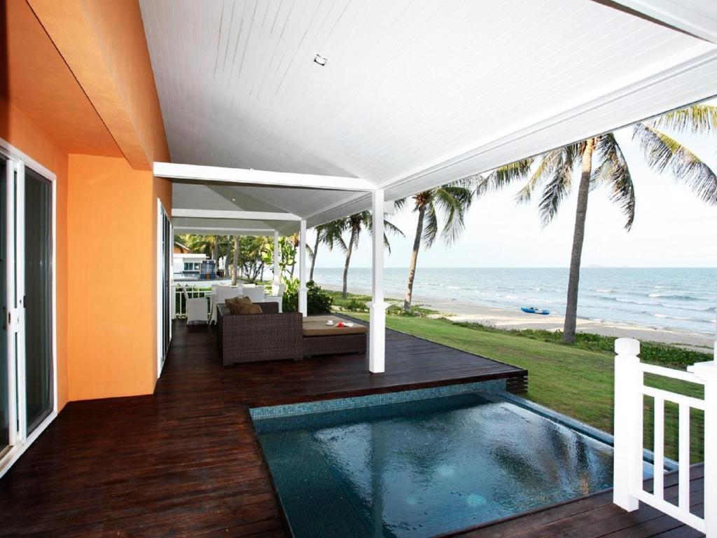 Nishaville Resort Prachuap Khiri Khan Rum bild