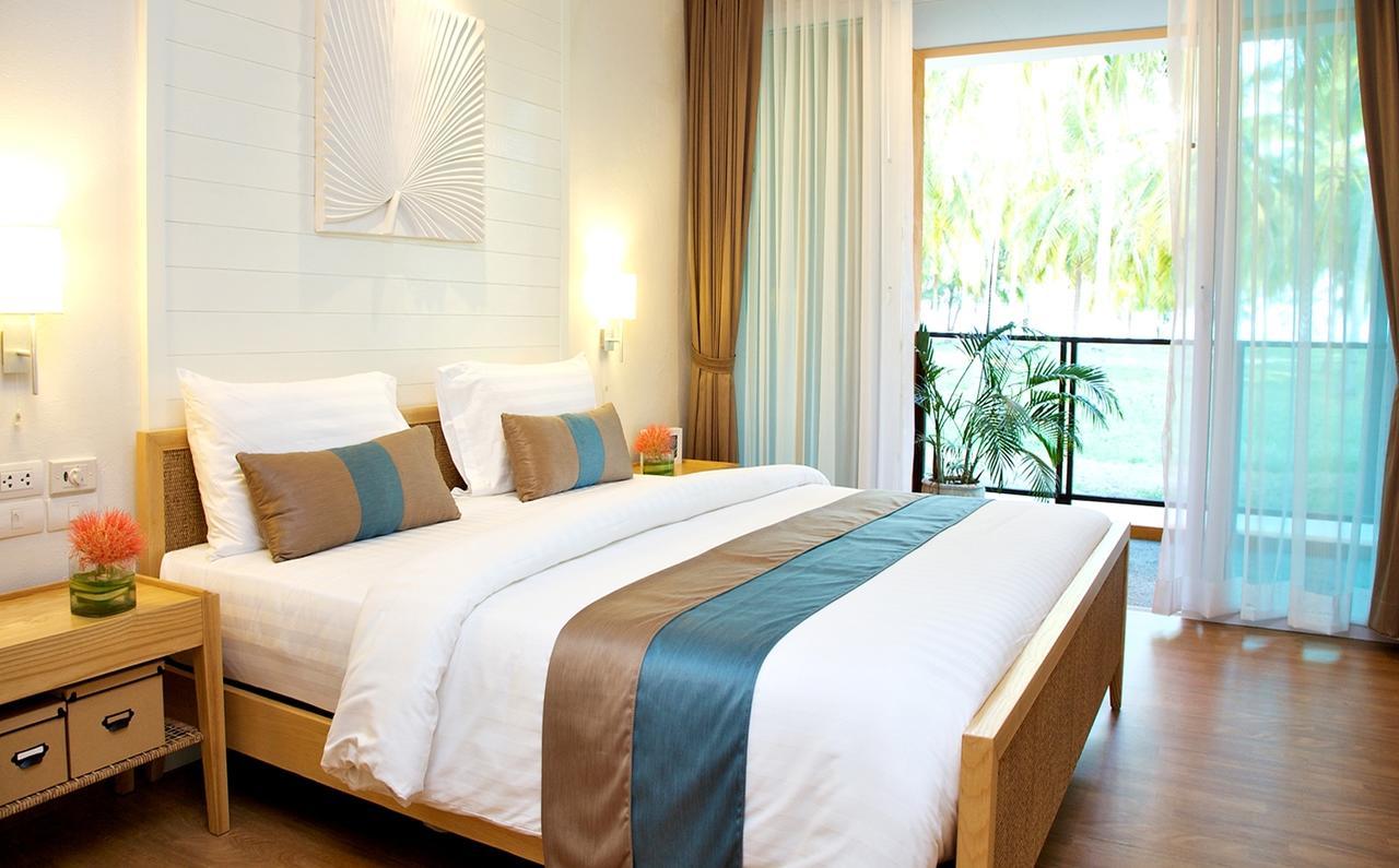 Nishaville Resort Prachuap Khiri Khan Exteriör bild
